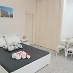 Dimora Pie Del Castello 3*