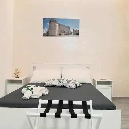 Dimora Pie Del Castello 3*